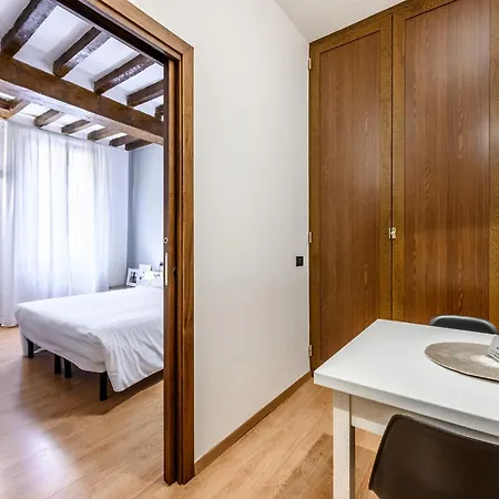 Emilia 3 * מודנה